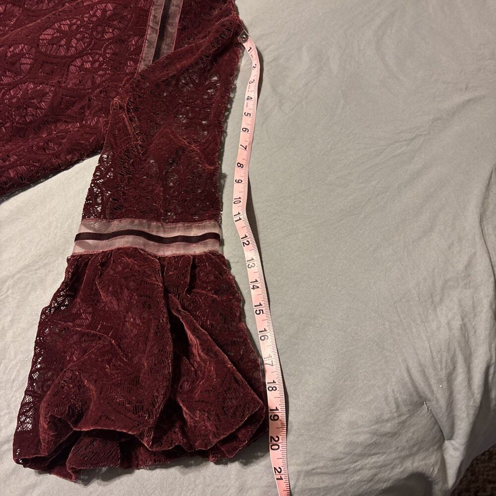 Laundry By Shelli Segal Maroon Lace Top Medium. Lined. goth - Picture 6 of 10